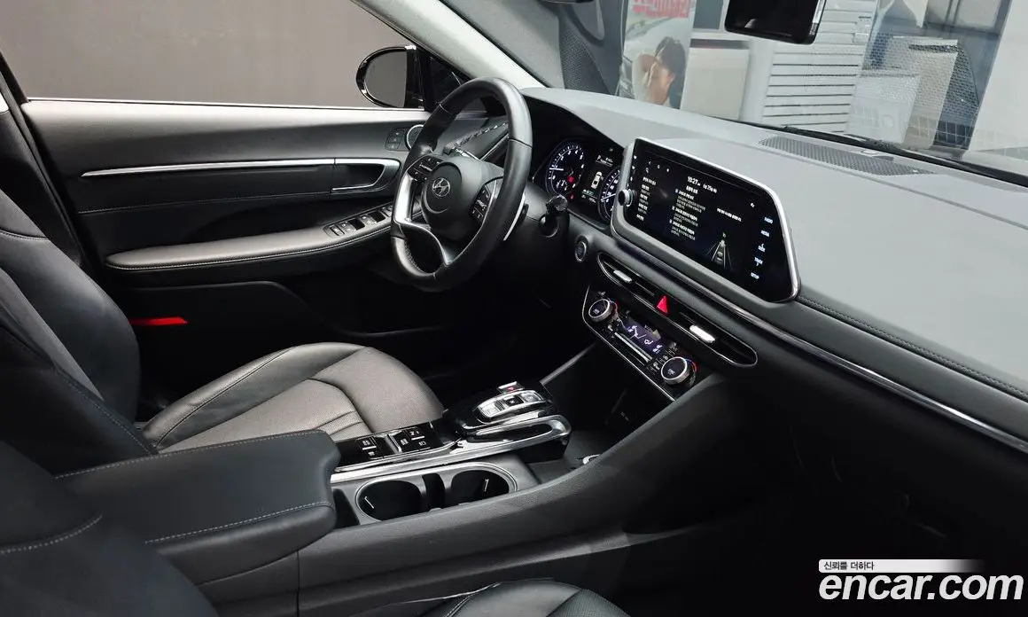 Hyundai Sonata 2022 2.0 автомат (гидро), фото 25 Hyundai Sonata 2022 2.0 автомат (гидро), фото 25
