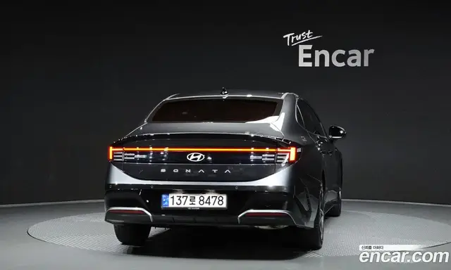 Hyundai Sonata 2024 1.6 автомат (гидро), миниатюра 4