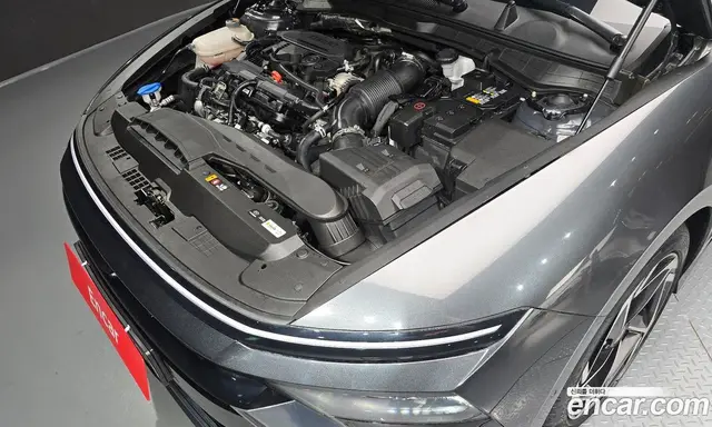 Hyundai Sonata 2024 1.6 автомат (гидро), миниатюра 6