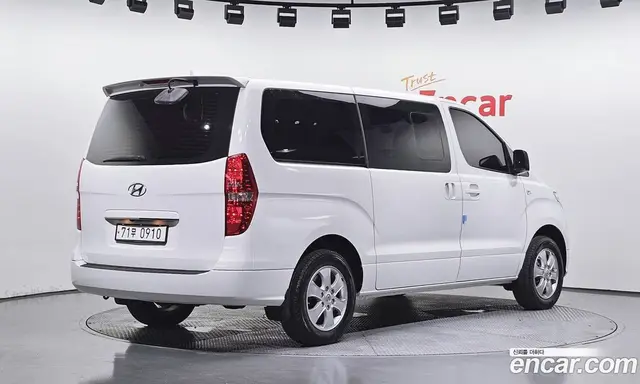 Hyundai Starex 2020 2.5 автомат (гидро), миниатюра 2