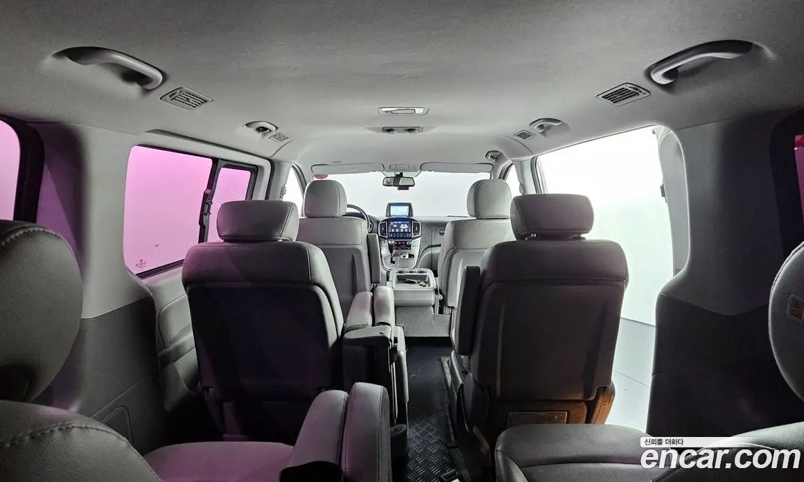 Hyundai Starex 2020 2.5 автомат (гидро), фото 30
