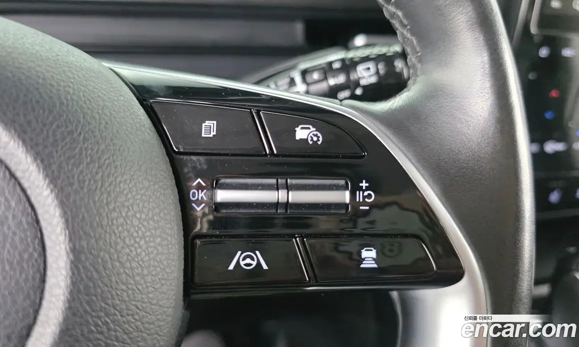 Hyundai Staria 2023 2.2 автомат (гидро), фото 21