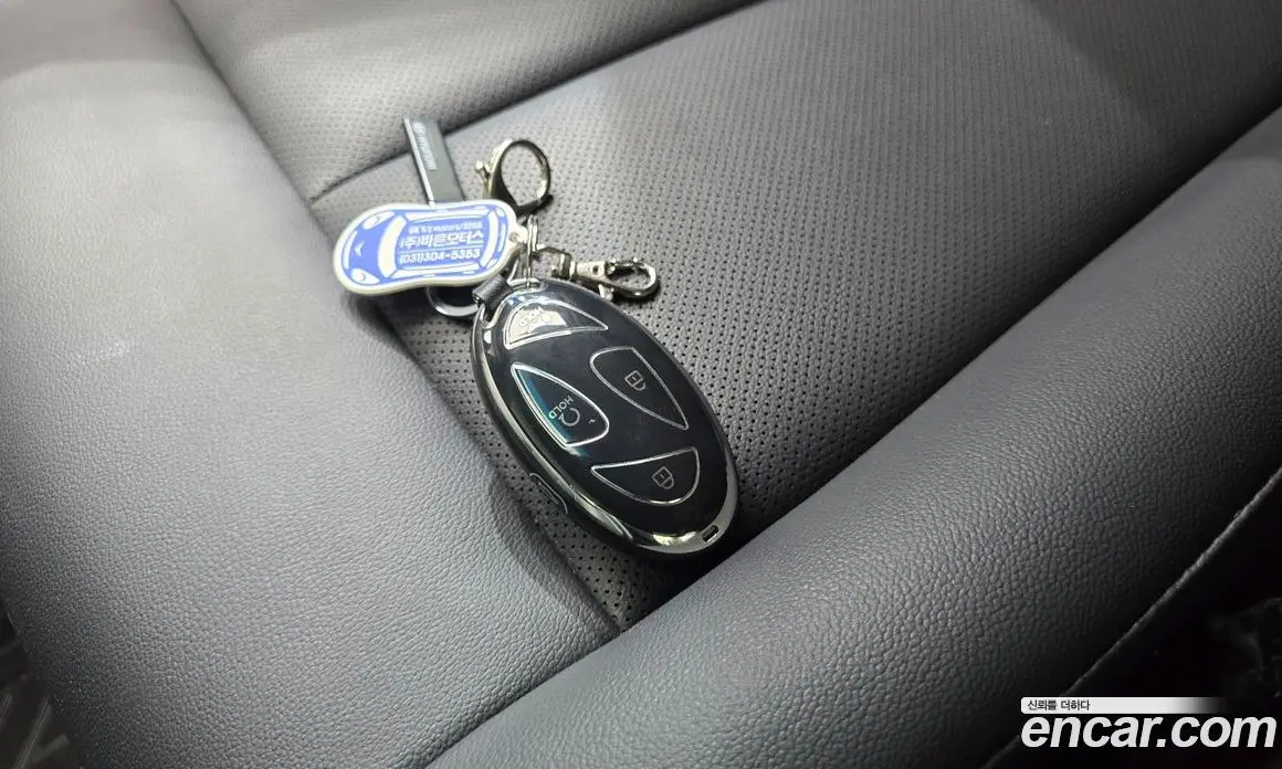 Hyundai Staria 2025 3.5 автомат (гидро), фото 15 Hyundai Staria 2025 3.5 автомат (гидро), фото 15