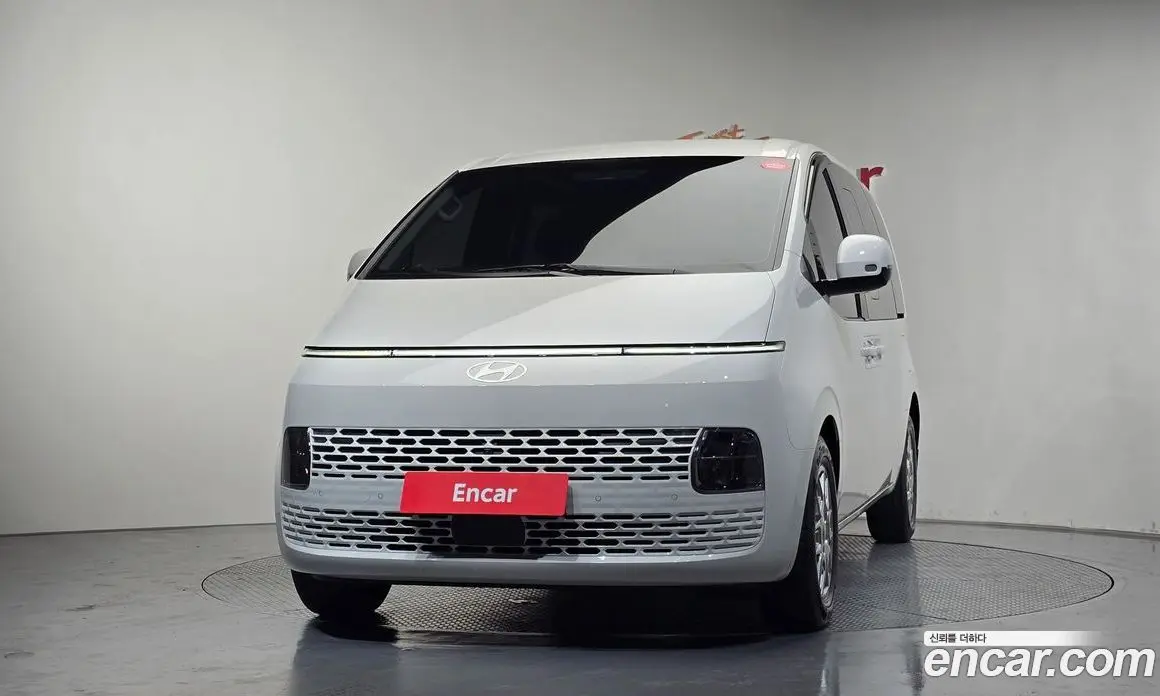 Hyundai Staria 2025 3.5 автомат (гидро), фото 3 Hyundai Staria 2025 3.5 автомат (гидро), фото 3
