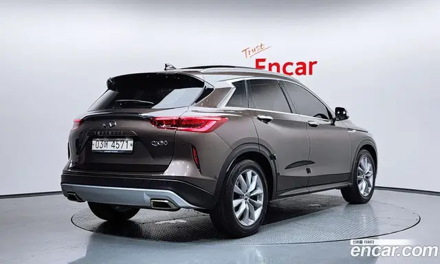 Infiniti QX50 2019 2.0 автомат (гидро), миниатюра 2