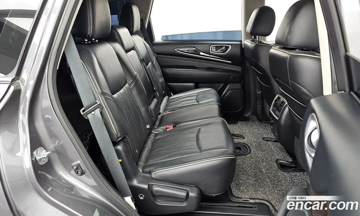 Infiniti QX60 2017 3.5 автомат (гидро), фото 12 Infiniti QX60 2017 3.5 автомат (гидро), фото 12