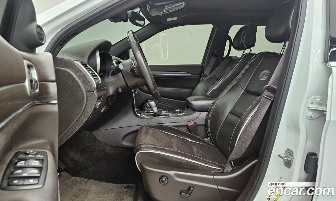 Jeep Cherokee 2018 3.0 автомат (гидро), фото 10 Jeep Cherokee 2018 3.0 автомат (гидро), фото 10