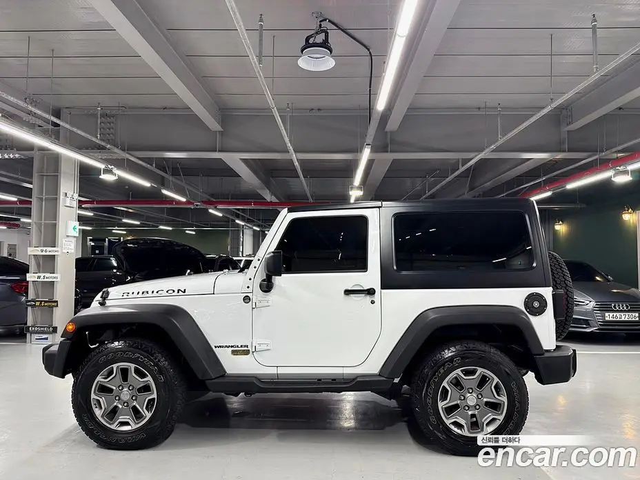 Jeep Wrangler 2014 2.8 автомат (гидро), фото 4 Jeep Wrangler 2014 2.8 автомат (гидро), фото 4