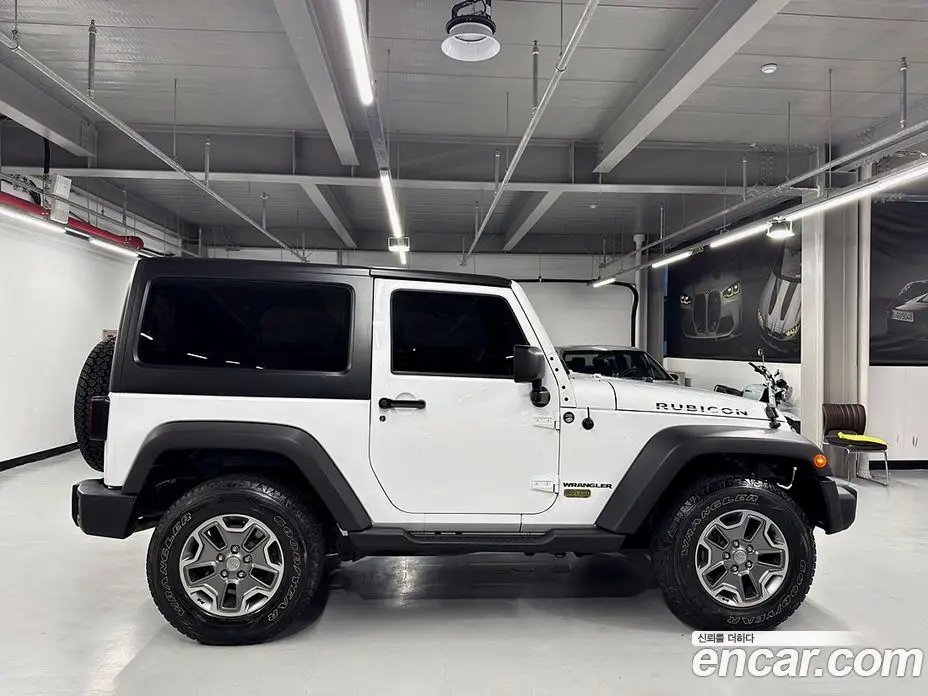 Jeep Wrangler 2014 2.8 автомат (гидро), фото 5 Jeep Wrangler 2014 2.8 автомат (гидро), фото 5