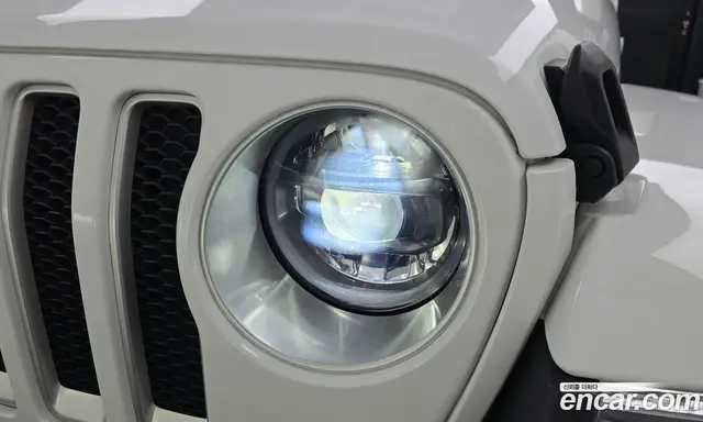 Jeep Wrangler 2023 2.0 автомат (гидро), миниатюра 8 Jeep Wrangler 2023 2.0 автомат (гидро), миниатюра 8