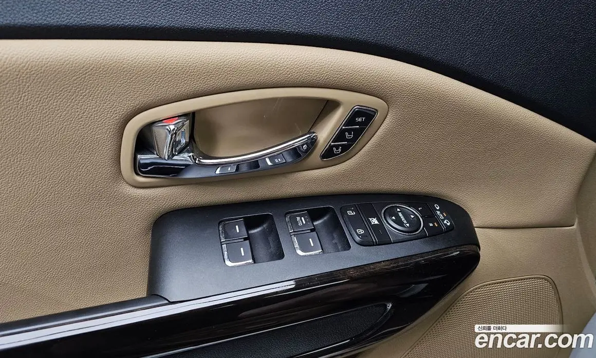 Kia Carnival 2018 2.2 автомат (гидро), фото 16