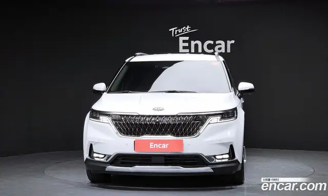 Kia Carnival 2021 2.2 автомат (гидро), миниатюра 3