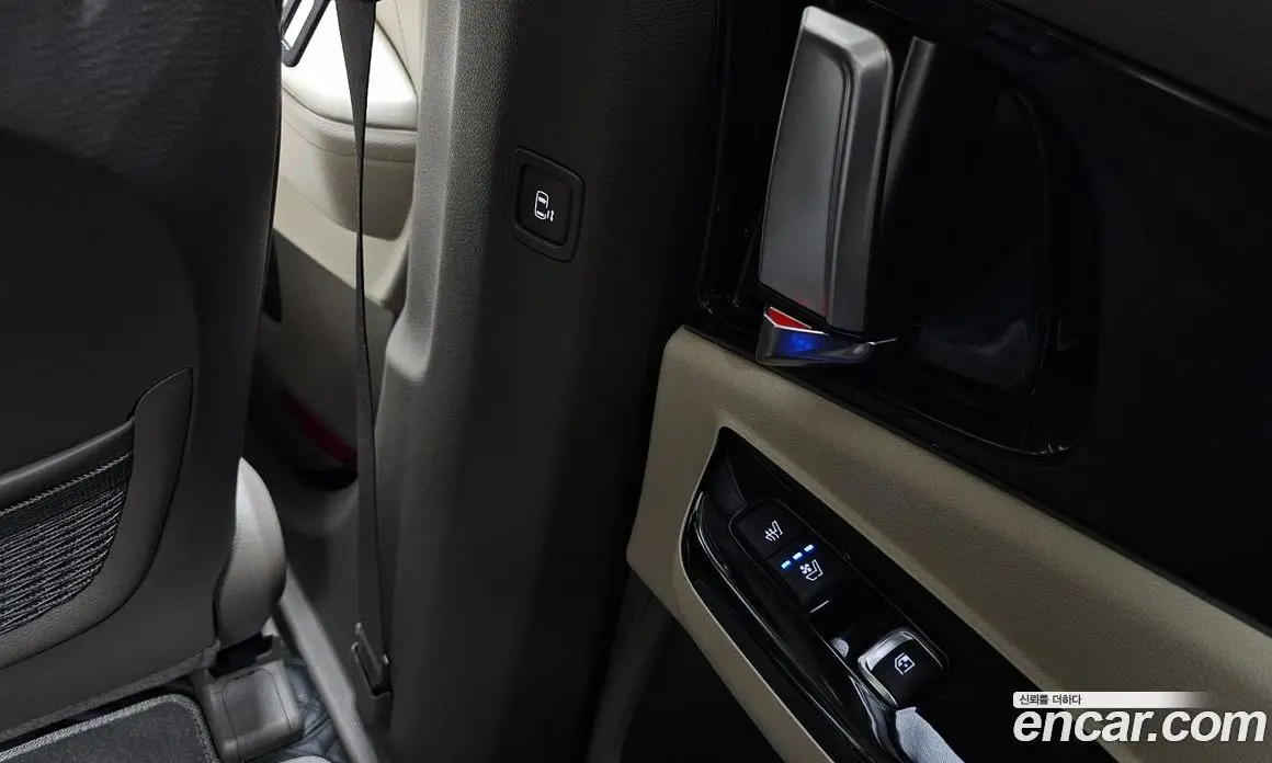 Kia Carnival 2021 3.5 автомат (гидро), фото 24 Kia Carnival 2021 3.5 автомат (гидро), фото 24
