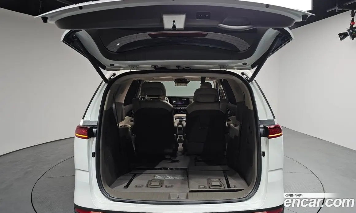 Kia Carnival 2021 3.5 автомат (гидро), фото 25 Kia Carnival 2021 3.5 автомат (гидро), фото 25
