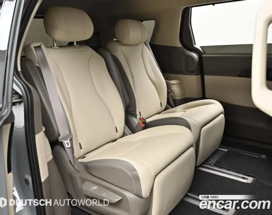 Kia Carnival 2024 1.6 автомат (гидро), фото 12