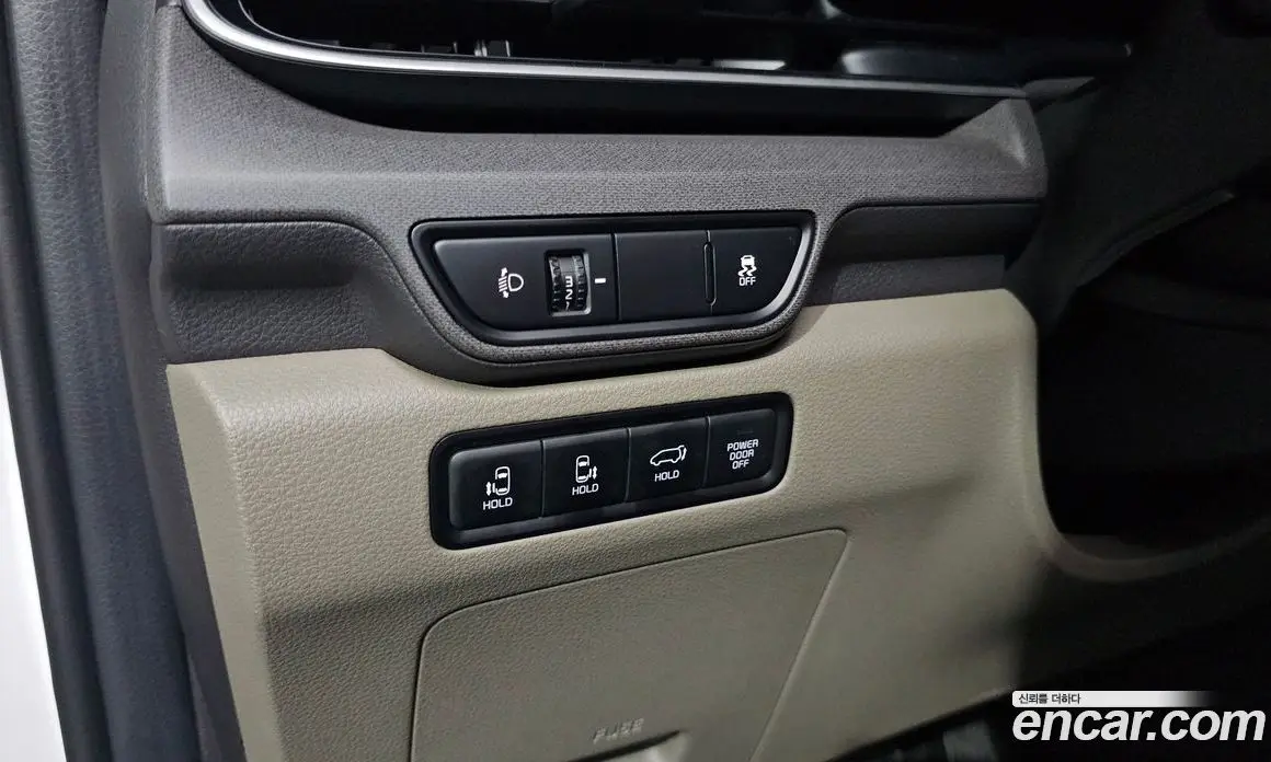 Kia Carnival 2025 1.6 автомат (гидро), фото 24