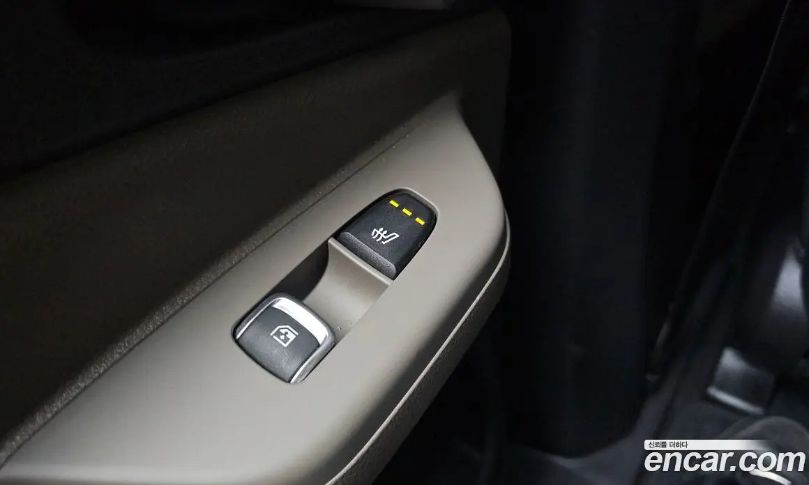 Kia Carnival 2025 1.6 автомат (гидро), фото 28