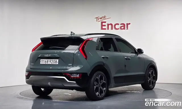 Kia Niro 2022 1.6 автомат (гидро), миниатюра 2
