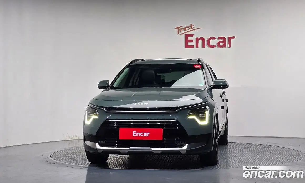 Kia Niro 2022 1.6 автомат (гидро), фото 3