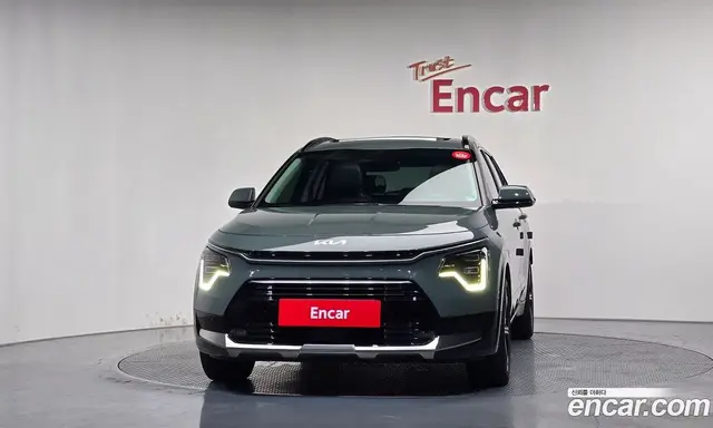 Kia Niro 2022 1.6 автомат (гидро), миниатюра 3