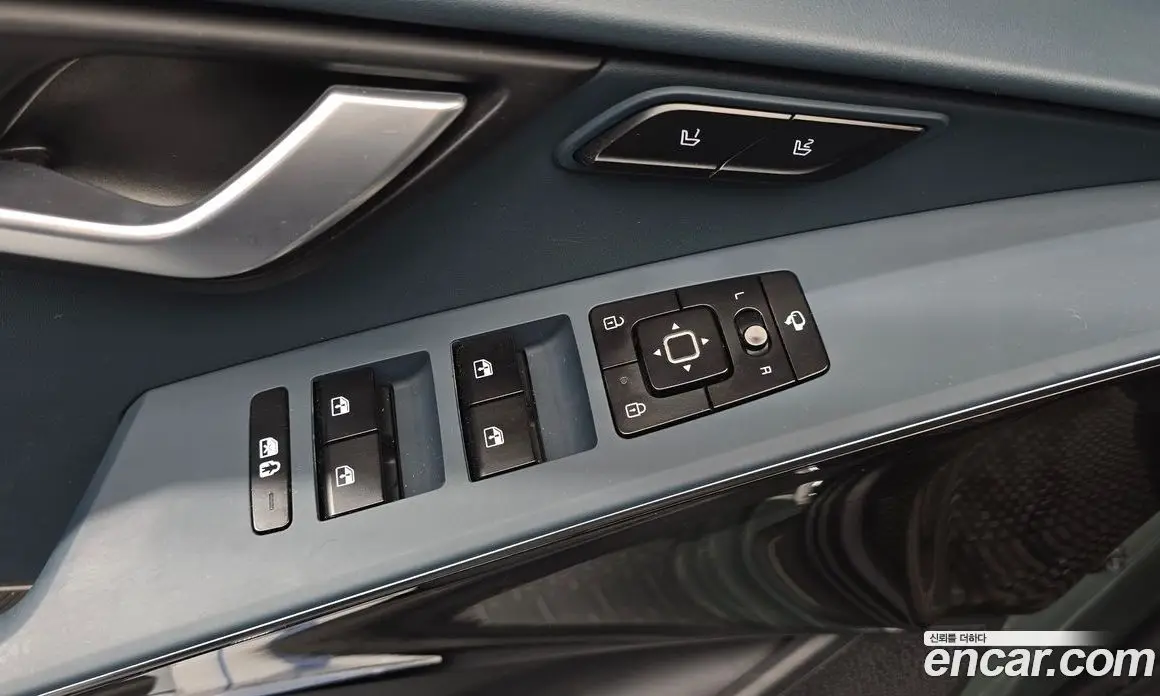Kia Niro 2022 1.6 автомат (гидро), фото 28