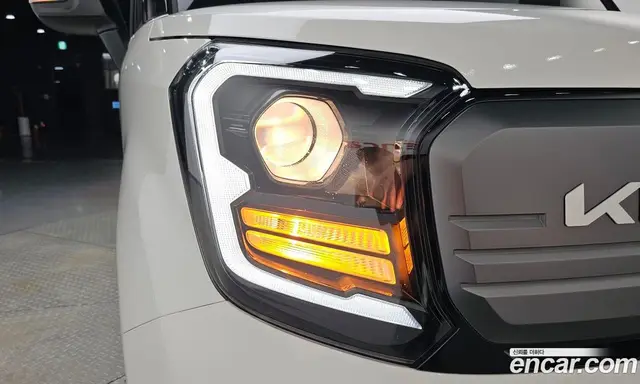 Kia Ray 2025 1.0 автомат (гидро), миниатюра 7