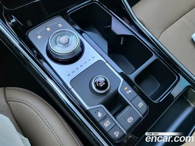 Kia Sorento 2025 1.6 автомат (гидро), миниатюра 9