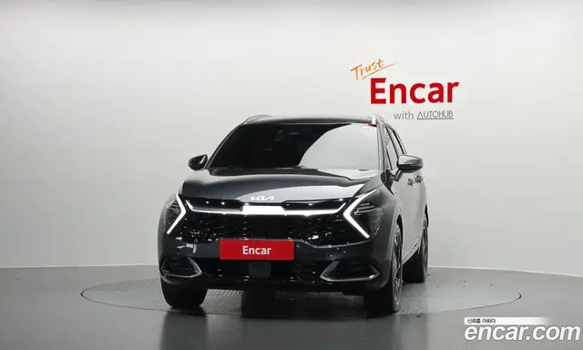 Kia Sportage 2023 2.0 автомат (гидро), миниатюра 3