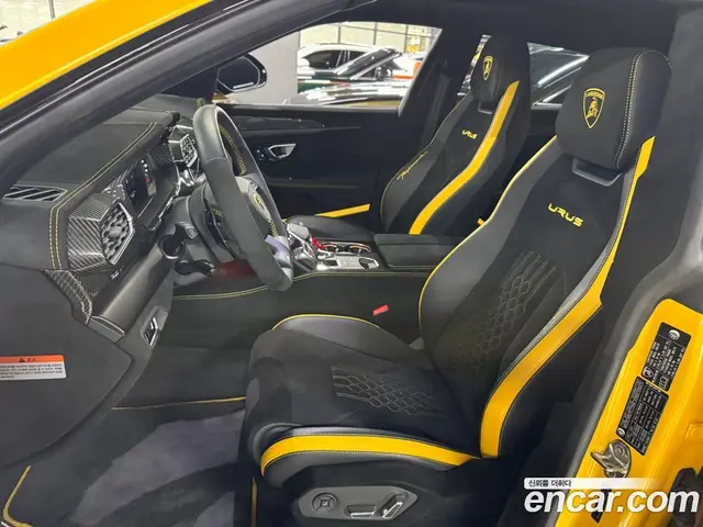 Lamborghini Urus 2024 4.0 автомат (гидро), миниатюра 7