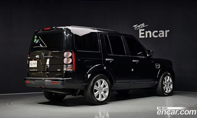 Land Rover Discovery 2015 3.0 автомат (гидро), миниатюра 2