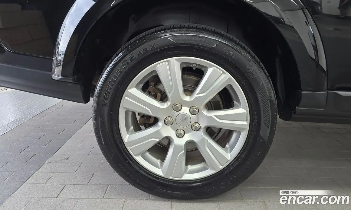 Land Rover Discovery 2015 3.0 автомат (гидро), фото 5