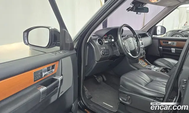 Land Rover Discovery 2015 3.0 автомат (гидро), миниатюра 10
