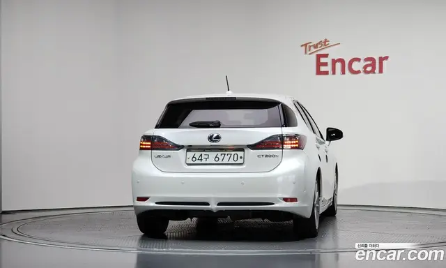 Lexus CT200h 2011 1.8 автомат (гидро), миниатюра 4
