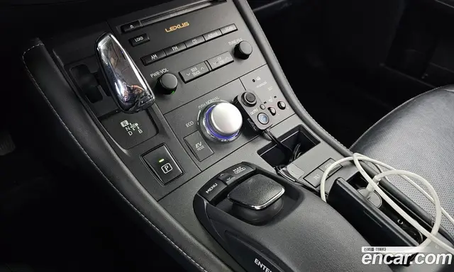 Lexus CT200h 2011 1.8 автомат (гидро), миниатюра 9