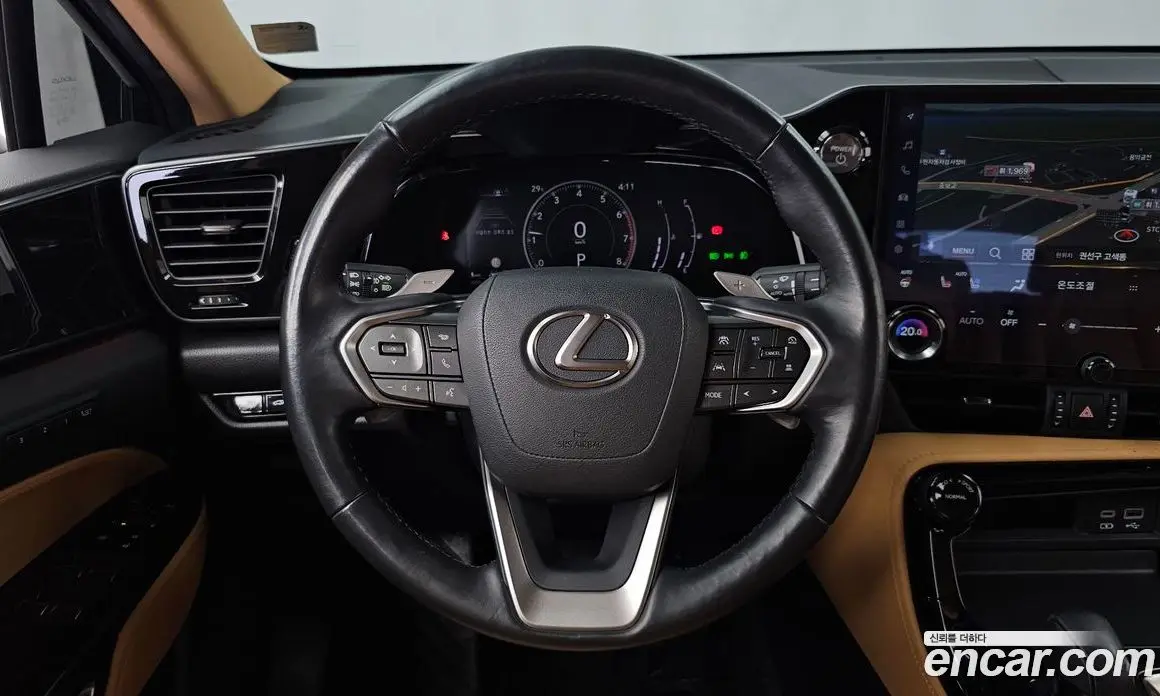 Lexus NX 2023 2.5 автомат (гидро), фото 19 Lexus NX 2023 2.5 автомат (гидро), фото 19