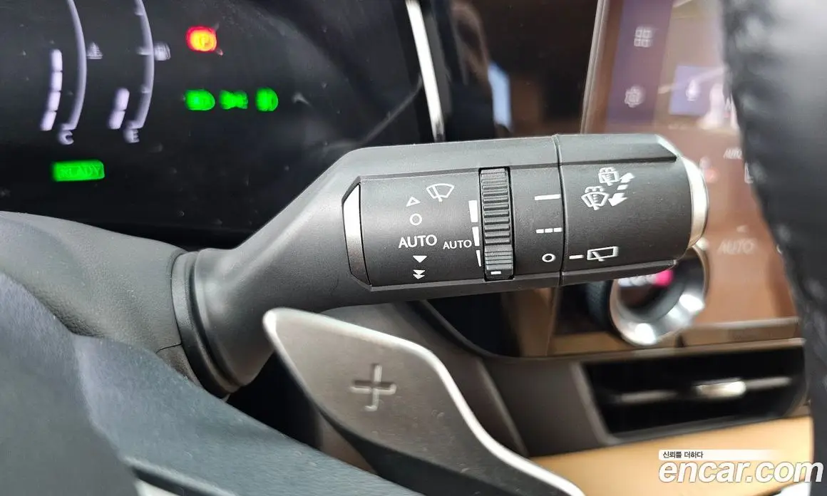 Lexus NX 2023 2.5 автомат (гидро), фото 35 Lexus NX 2023 2.5 автомат (гидро), фото 35