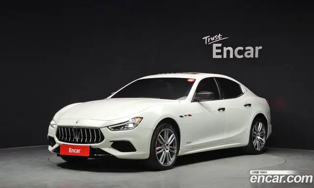 Maserati Ghibli 2019 3.0 автомат (гидро), миниатюра 1 Maserati Ghibli 2019 3.0 автомат (гидро), миниатюра 1