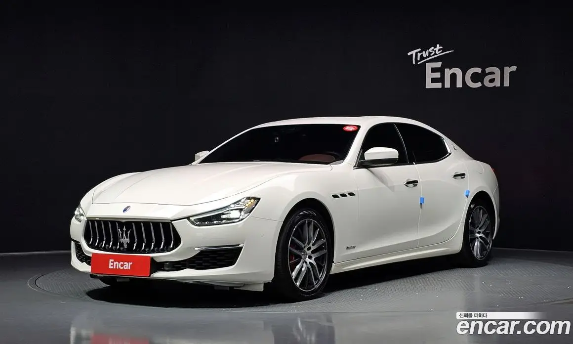 Maserati Ghibli 2019 3.0 автомат (гидро), фото 1 Maserati Ghibli 2019 3.0 автомат (гидро), фото 1