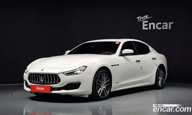 Maserati Ghibli 2019 3.0 автомат (гидро), миниатюра 1 Maserati Ghibli 2019 3.0 автомат (гидро), миниатюра 1