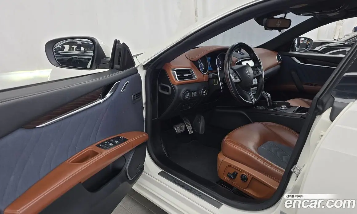Maserati Ghibli 2019 3.0 автомат (гидро), фото 13 Maserati Ghibli 2019 3.0 автомат (гидро), фото 13