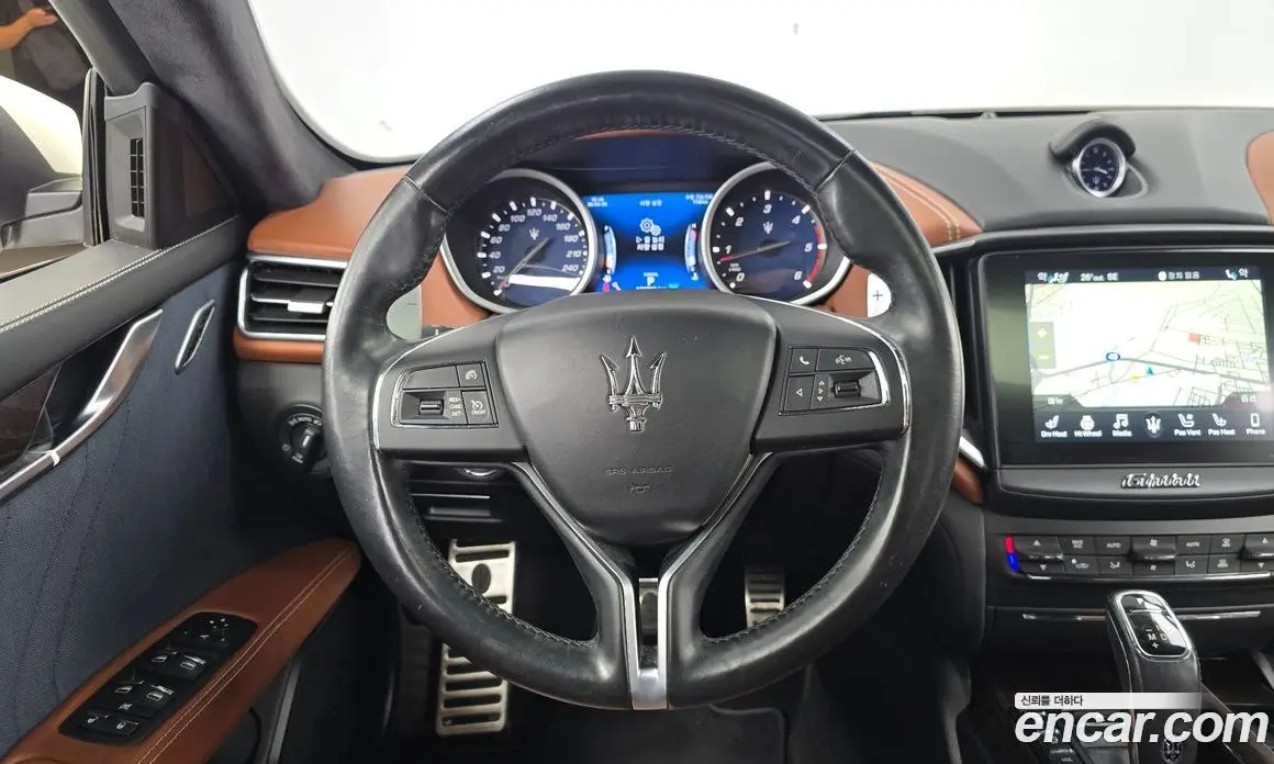Maserati Ghibli 2019 3.0 автомат (гидро), фото 19 Maserati Ghibli 2019 3.0 автомат (гидро), фото 19