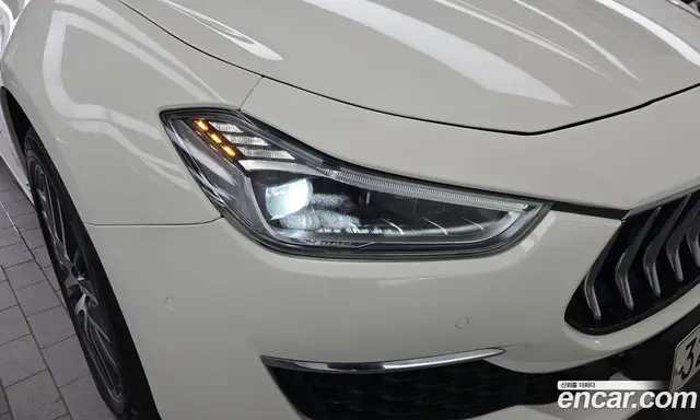 Maserati Ghibli 2019 3.0 автомат (гидро), миниатюра 8 Maserati Ghibli 2019 3.0 автомат (гидро), миниатюра 8