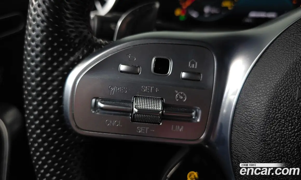 Mercedes-Benz A-Class 2023 2.0 автомат (гидро), фото 21