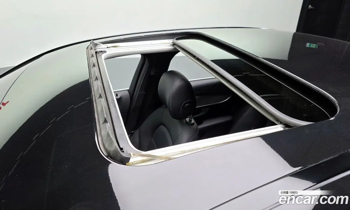 Mercedes-Benz C-Class 2017 2.1 автомат (гидро), фото 18 Mercedes-Benz C-Class 2017 2.1 автомат (гидро), фото 18