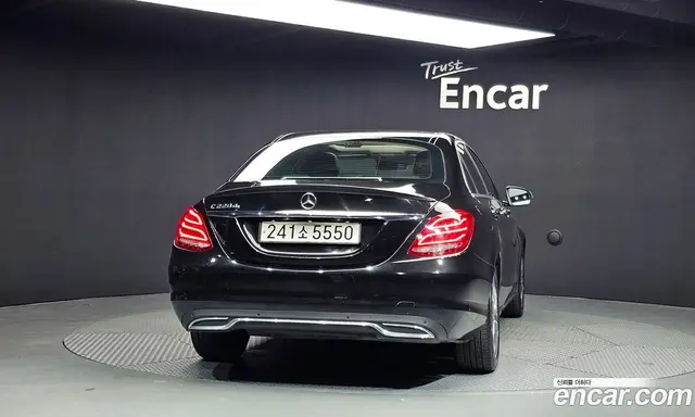 Mercedes-Benz C-Class 2017 2.1 автомат (гидро), миниатюра 4