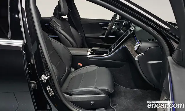 Mercedes-Benz C-Class 2022 2.0 автомат (гидро), миниатюра 12
