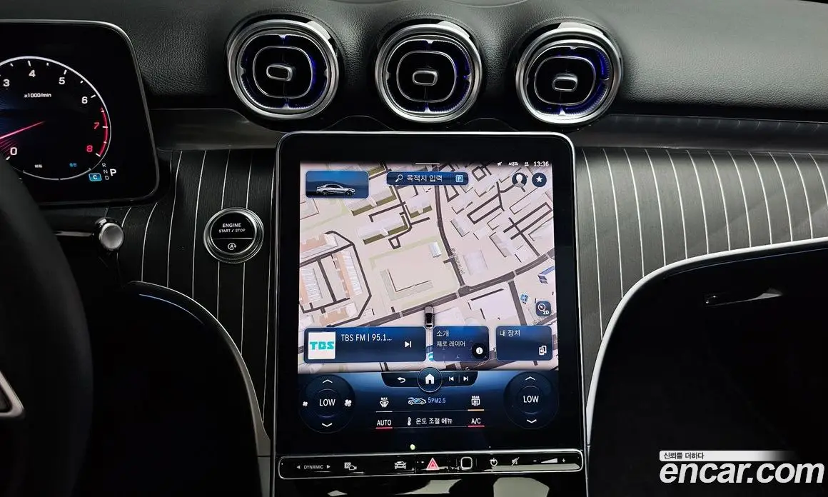 Mercedes-Benz C-Class 2022 2.0 автомат (гидро), фото 14