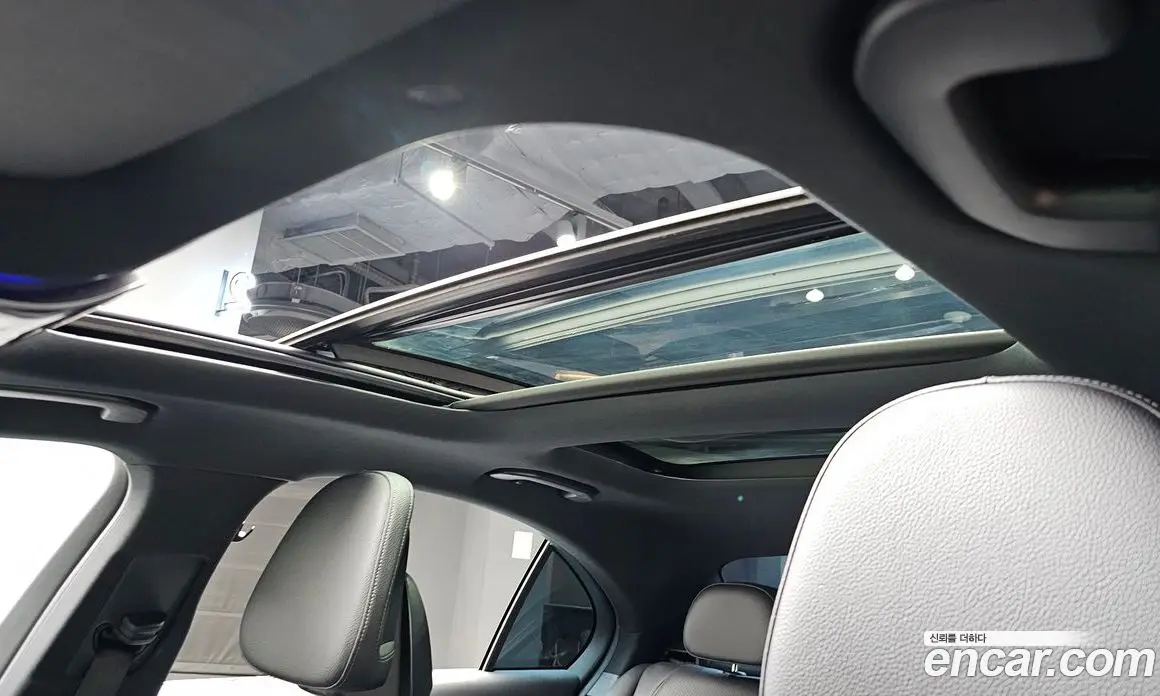 Mercedes-Benz C-Class 2022 2.0 автомат (гидро), фото 19