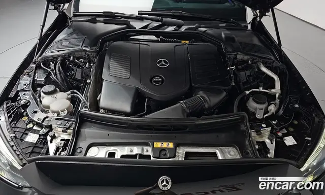 Mercedes-Benz C-Class 2022 2.0 автомат (гидро), миниатюра 6