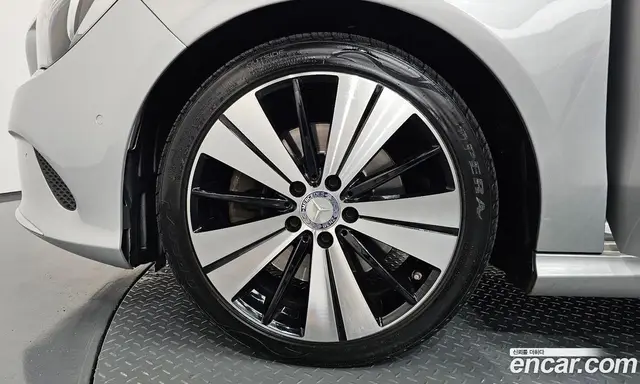 Mercedes-Benz CLA-Class 2017 2.0 автомат (гидро), миниатюра 5